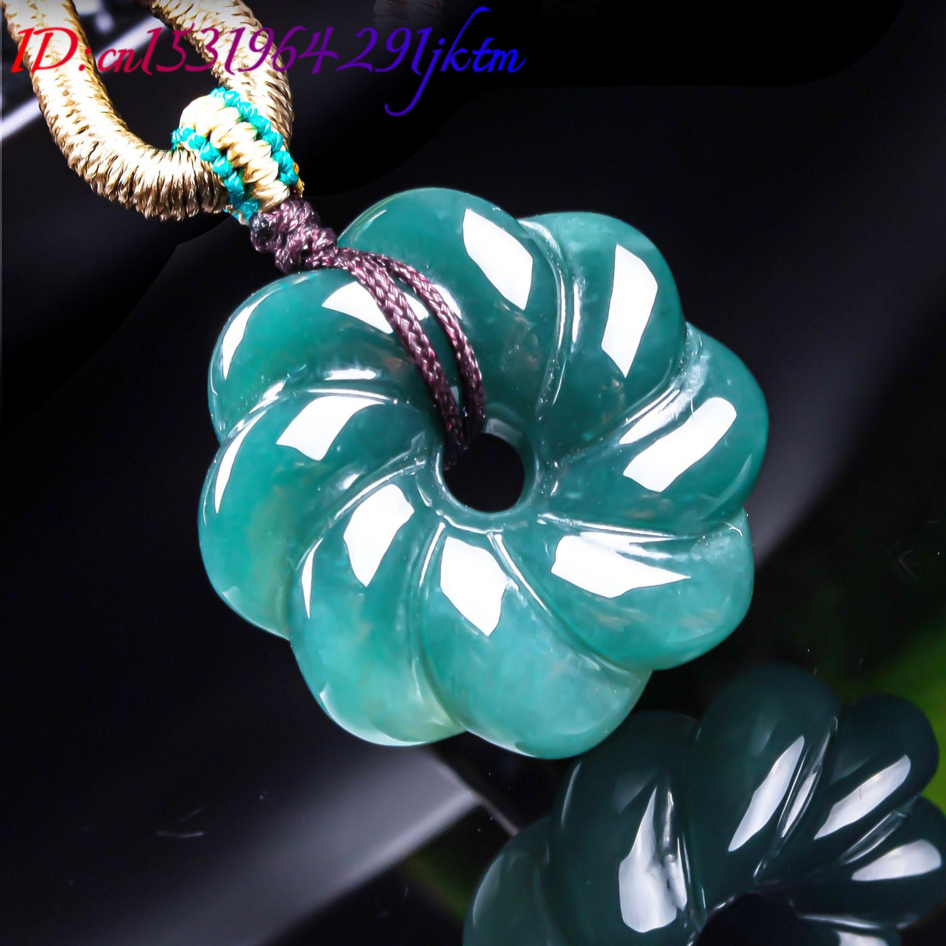 Natural Burmese Jadeite Flower - Women'S Fashion recension och pris