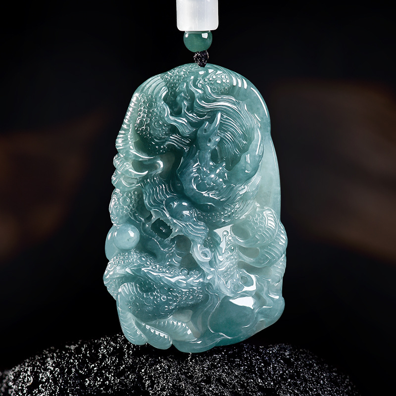 Natural Burmese Jadeite Dragon - Women'S Fashion recension och pris