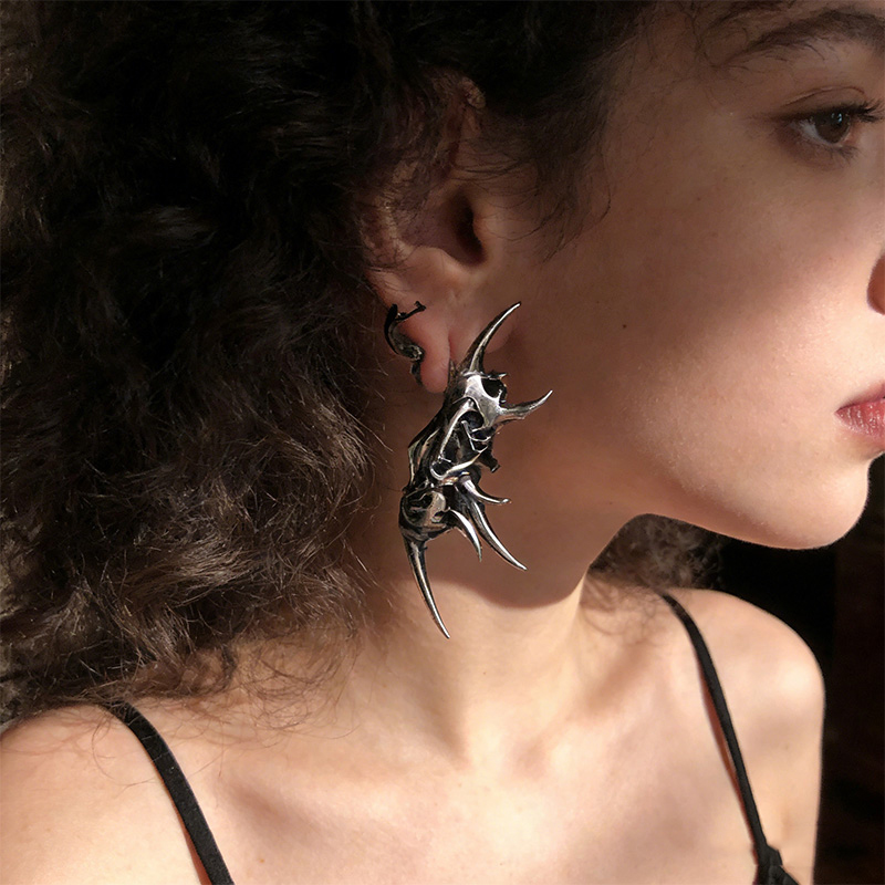 Edgy Demon Horn Skull Earrings - Women'S Fashion Edgy recension och pris