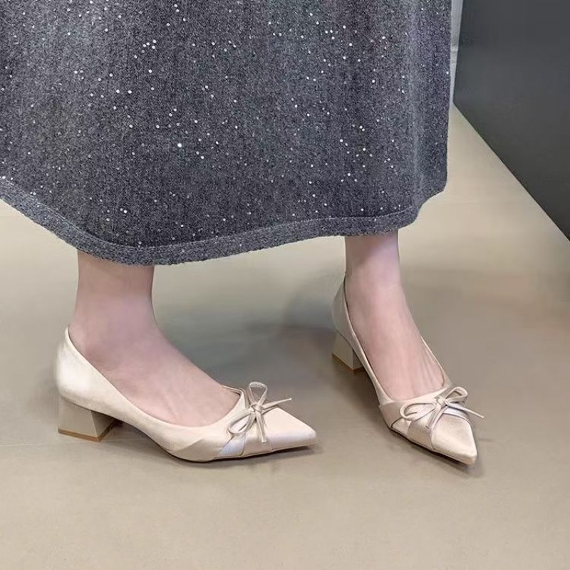 Retro Mid-length Single Shoes  - Fashion Women Belt recension och pris
