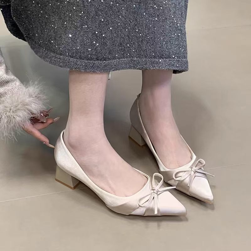 Retro Mid-length Single Shoes  - Fashion Women Belt recension och pris