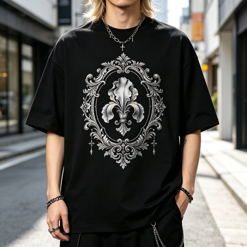 Edgy Baroque and Fleur-de-lis  - Women'S Fashion Edgy recension och pris
