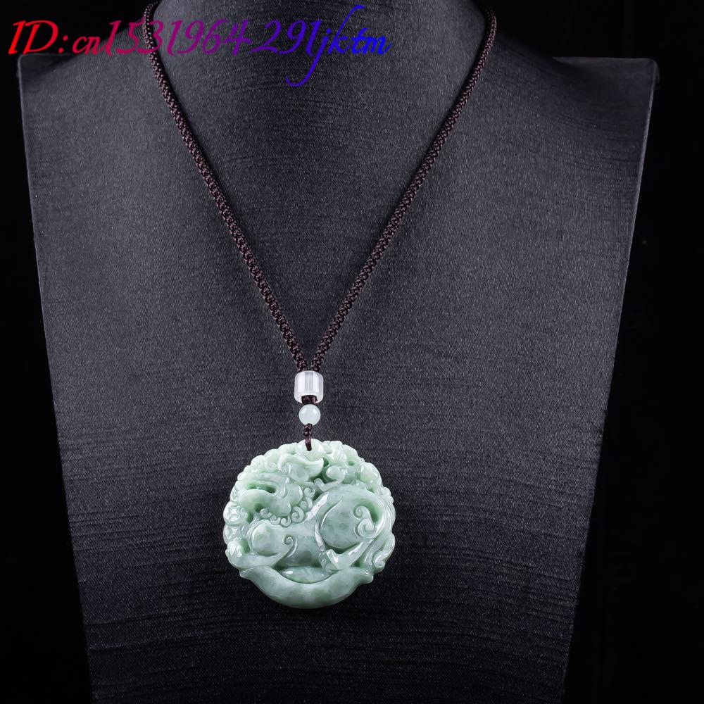 Natural Myanmar Jadeite Pixiu  - Women'S Fashion recension och pris